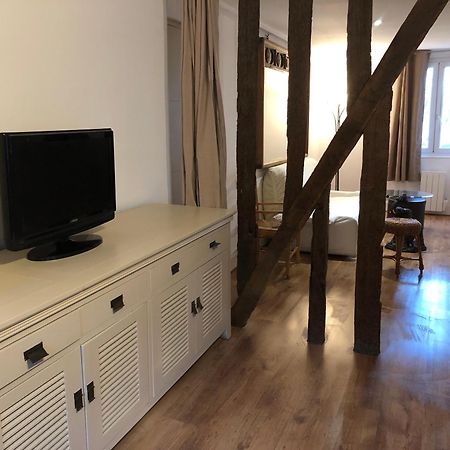 Gite Ancien Relais De Saint-Jacques La Roche-Guyon Zewnętrze zdjęcie